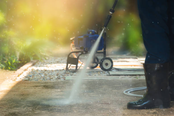 Best Gutter Cleaning and Brightening in Como, WI